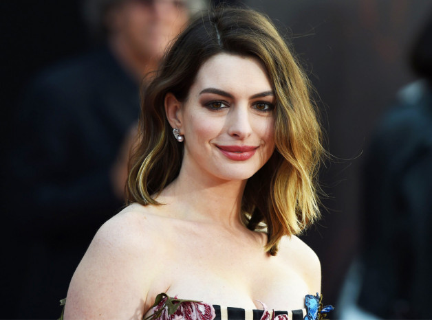 Rs 1024x759 170309085151 1024.Anne Hathaway JR 030917